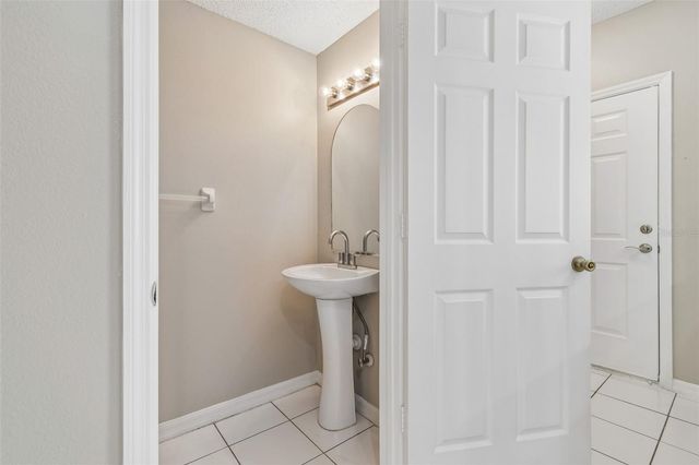 2237 LAKE WOODBERRY CIRCLE, Brandon, FL 33510