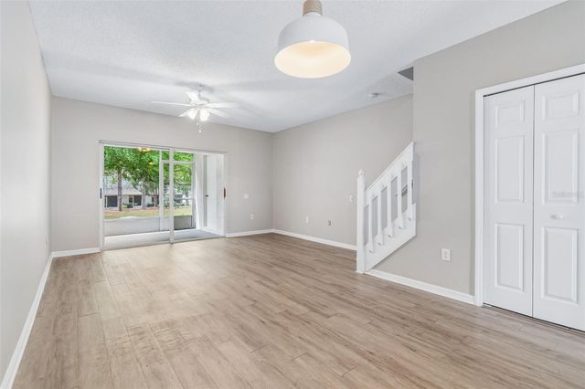 2237 LAKE WOODBERRY CIRCLE, Brandon, FL 33510