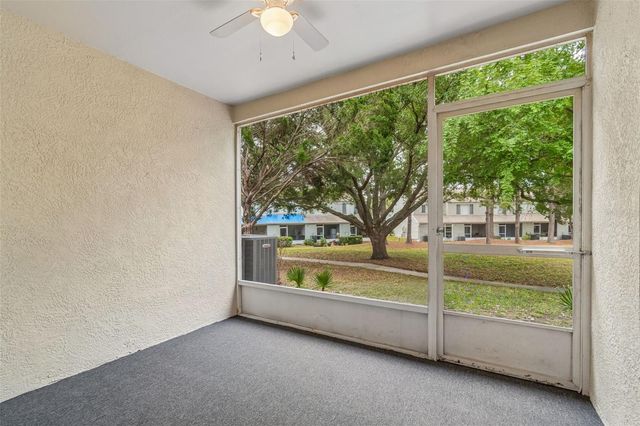 2237 LAKE WOODBERRY CIRCLE, Brandon, FL 33510