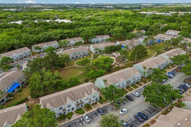 2237 LAKE WOODBERRY CIRCLE, Brandon, FL 33510