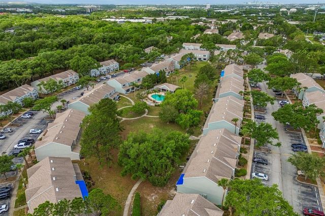 2237 LAKE WOODBERRY CIRCLE, Brandon, FL 33510