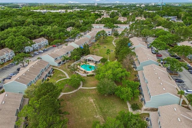 2237 LAKE WOODBERRY CIRCLE, Brandon, FL 33510