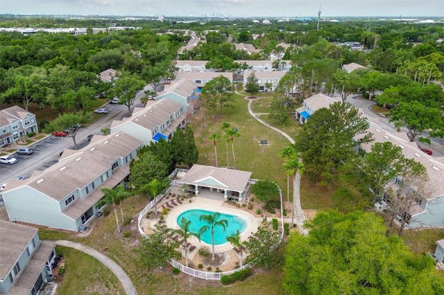 2237 LAKE WOODBERRY CIRCLE, Brandon, FL 33510