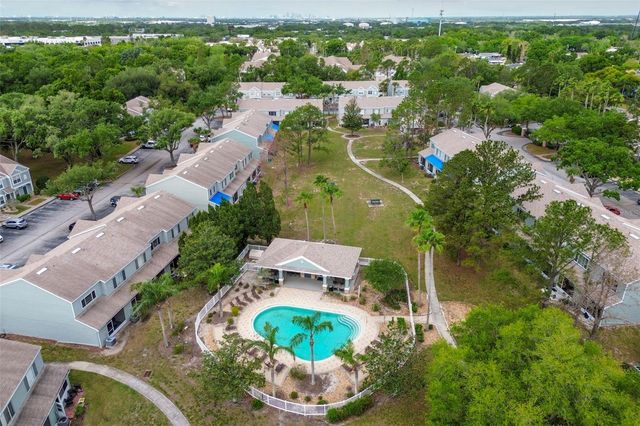 2237 LAKE WOODBERRY CIRCLE, Brandon, FL 33510