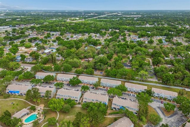 2237 LAKE WOODBERRY CIRCLE, Brandon, FL 33510