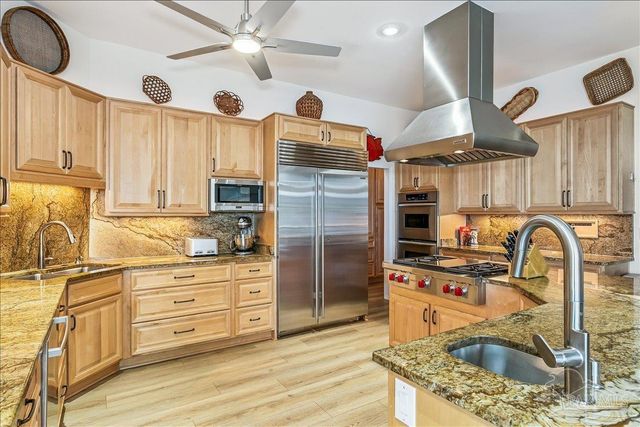 6281 Calle De Hidalgo, Navarre, FL 32566