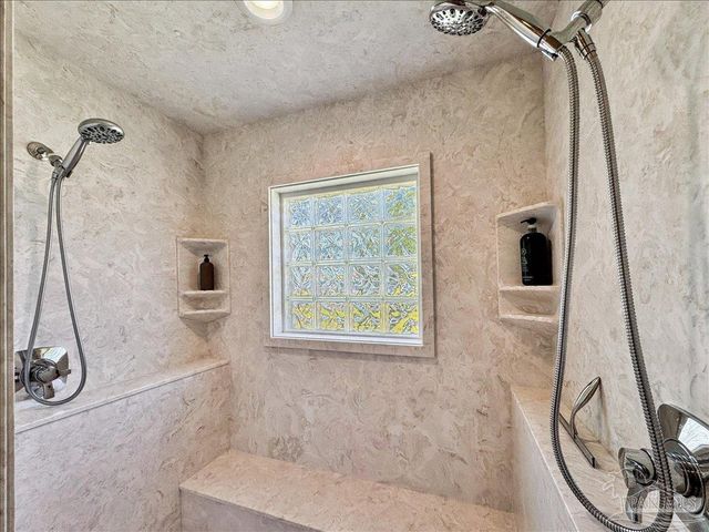 6281 Calle De Hidalgo, Navarre, FL 32566