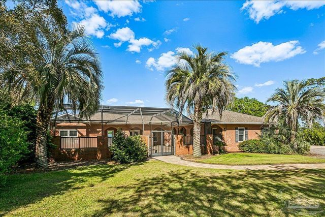 6281 Calle De Hidalgo, Navarre, FL 32566