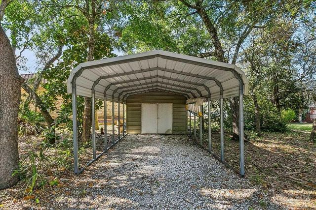 6281 Calle De Hidalgo, Navarre, FL 32566