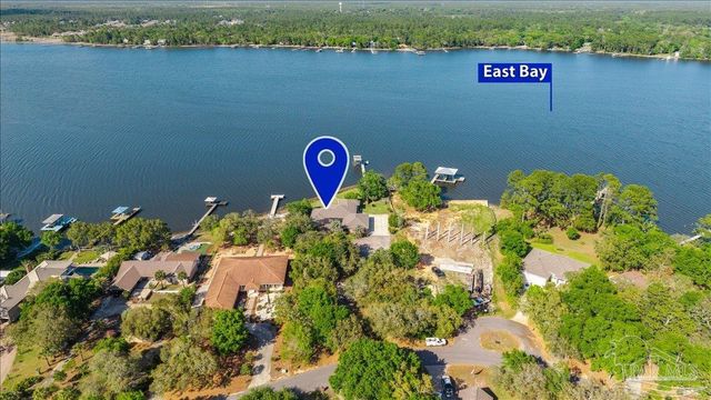 6281 Calle De Hidalgo, Navarre, FL 32566