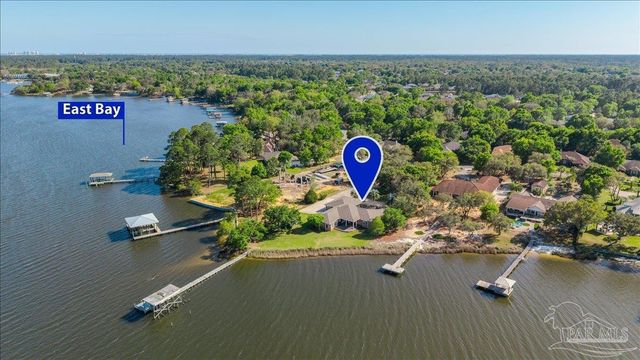6281 Calle De Hidalgo, Navarre, FL 32566