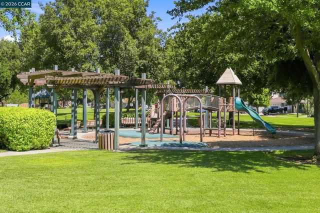 4519 Carnegie Ln, Brentwood, CA 94513