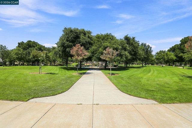 4519 Carnegie Ln, Brentwood, CA 94513