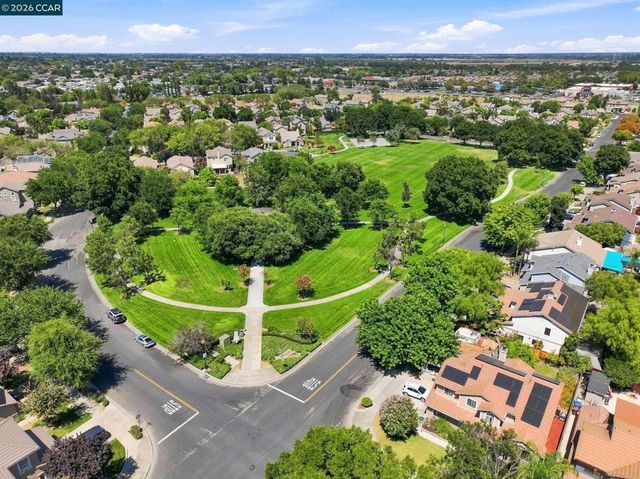 4519 Carnegie Ln, Brentwood, CA 94513