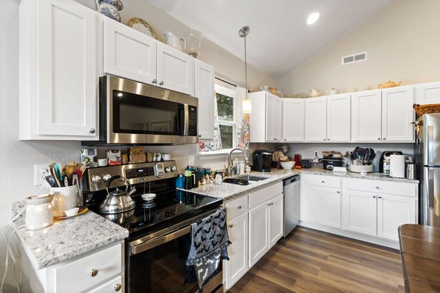 1598 Perry St, SE, Cleveland, TN 37311