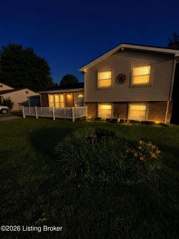 9804 Stanalouise Dr, Louisville, KY 40291