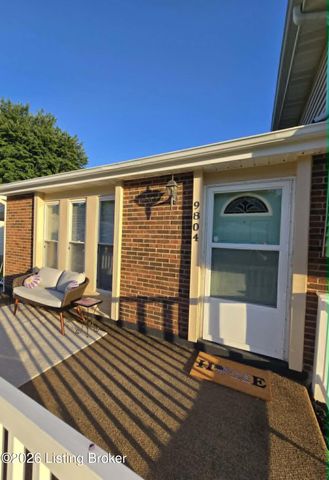 9804 Stanalouise Dr, Louisville, KY 40291