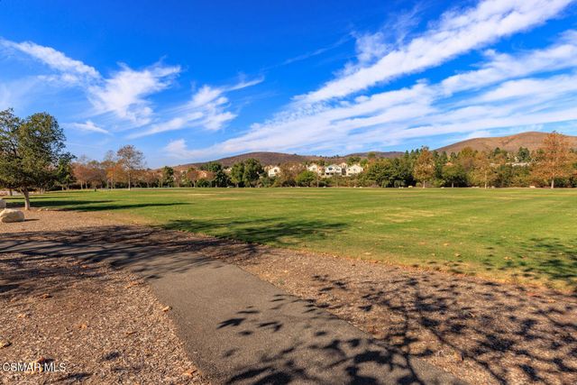 2594 Oak Valley Lane, Thousand Oaks, CA 91362