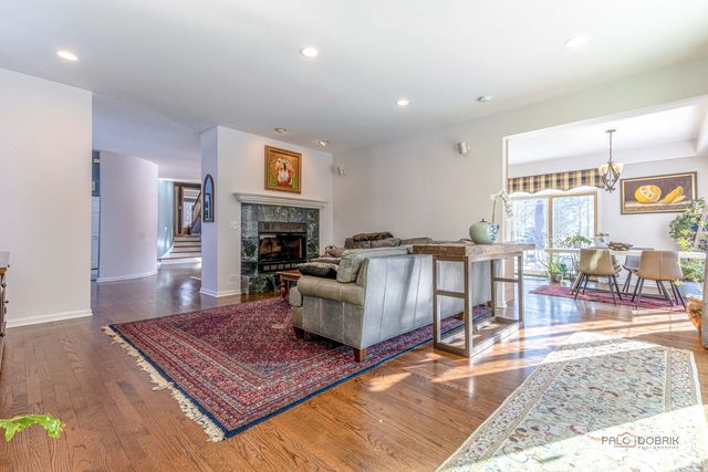 3031 Farner Court, Riverwoods, IL 60015