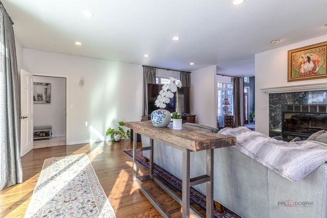 3031 Farner Court, Riverwoods, IL 60015