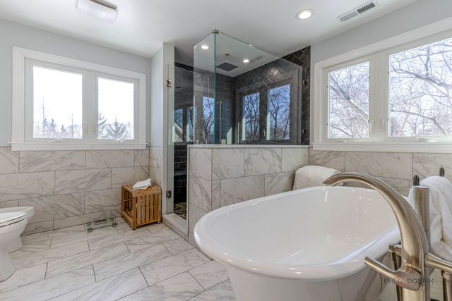 3031 Farner Court, Riverwoods, IL 60015