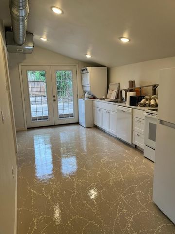 4109 Edison Street, Houston, TX 77009