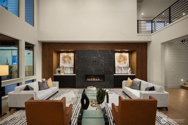 14948 SE 43rd Street, Bellevue, WA 98006