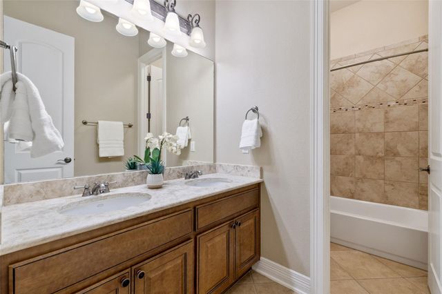 312 Horseback HOLW, Austin, TX 78732
