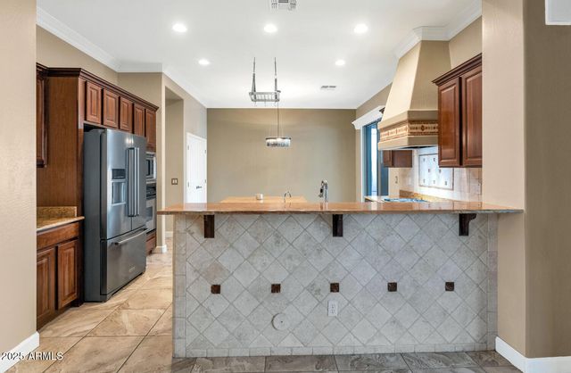 14426 W BECKER Lane, Surprise, AZ 85379