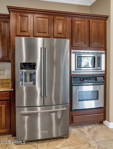 14426 W BECKER Lane, Surprise, AZ 85379