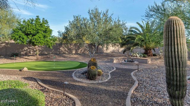 14426 W BECKER Lane, Surprise, AZ 85379