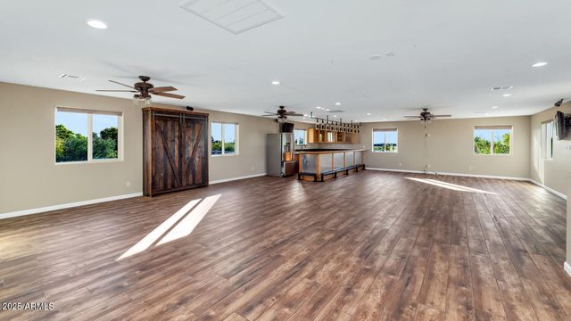 14426 W BECKER Lane, Surprise, AZ 85379