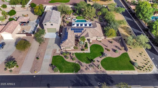 14426 W BECKER Lane, Surprise, AZ 85379