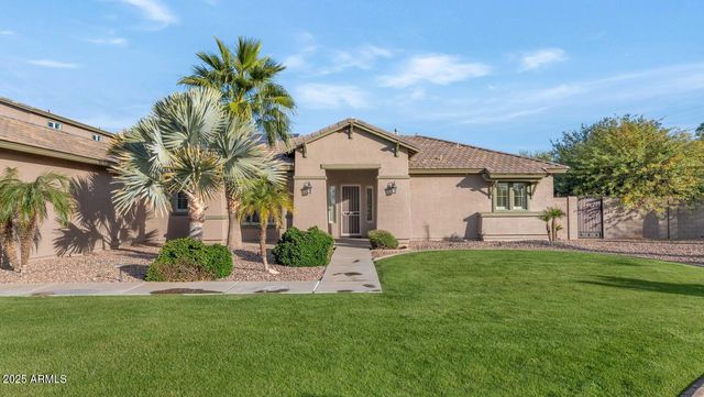 14426 W BECKER Lane, Surprise, AZ 85379