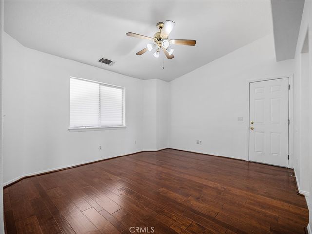 14266 Kiowa, Apple Valley, CA 92307