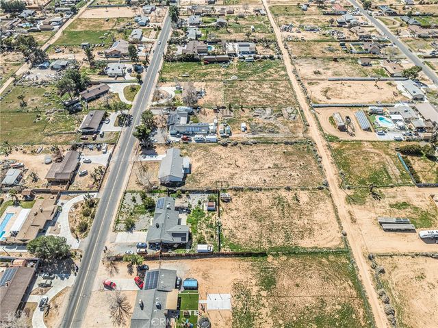 14266 Kiowa, Apple Valley, CA 92307