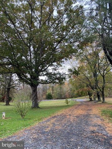 18019 LEE HWY, Amissville, VA 20106