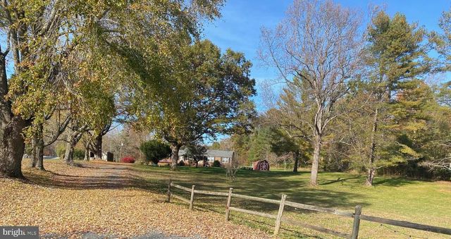 18019 LEE HWY, Amissville, VA 20106