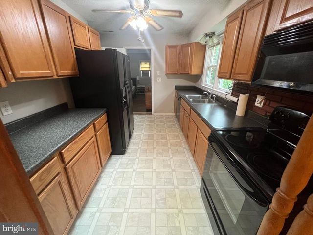 18019 LEE HWY, Amissville, VA 20106