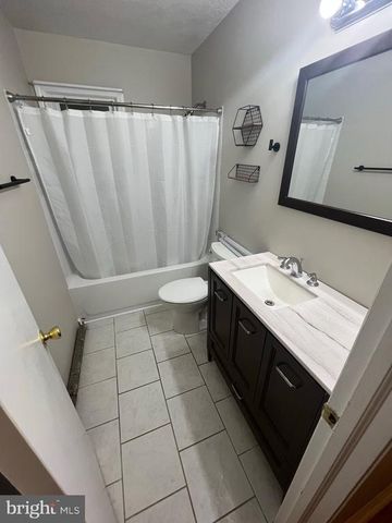 18019 LEE HWY, Amissville, VA 20106