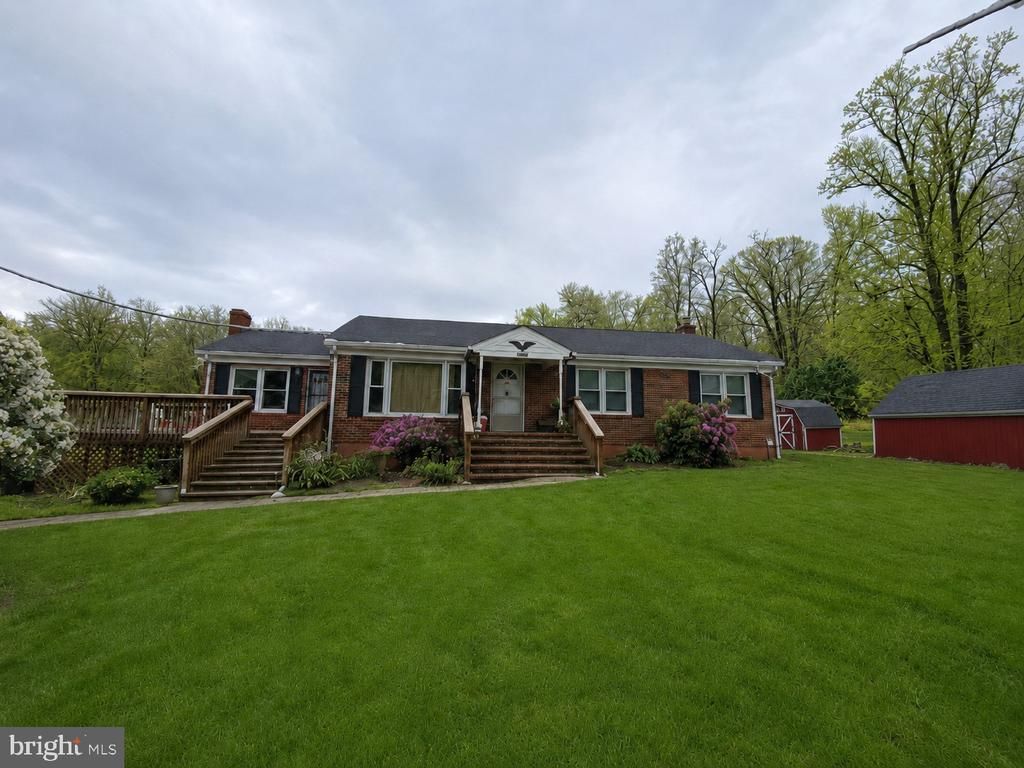 18019 LEE HWY, Amissville, VA 20106