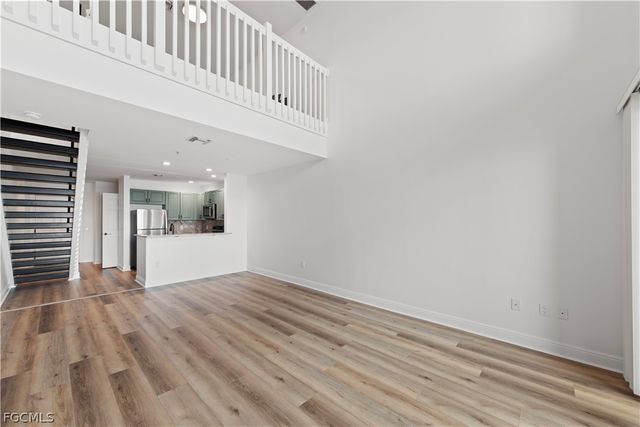 2745 1st ST 113, Fort Myers, FL 33916