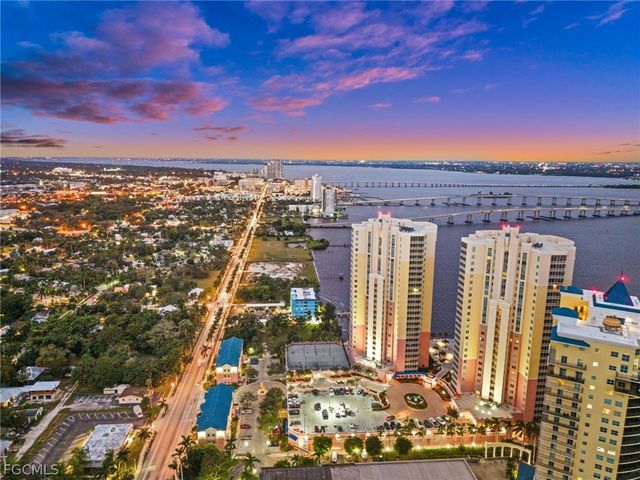 2745 1st ST 113, Fort Myers, FL 33916