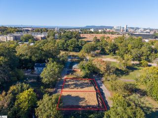 11 Urban Street, Greenville, SC 29601