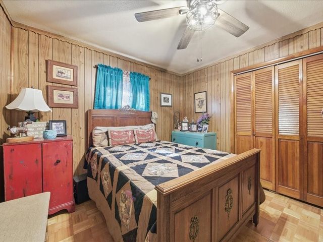 472589 E 660, Watts, OK 74964