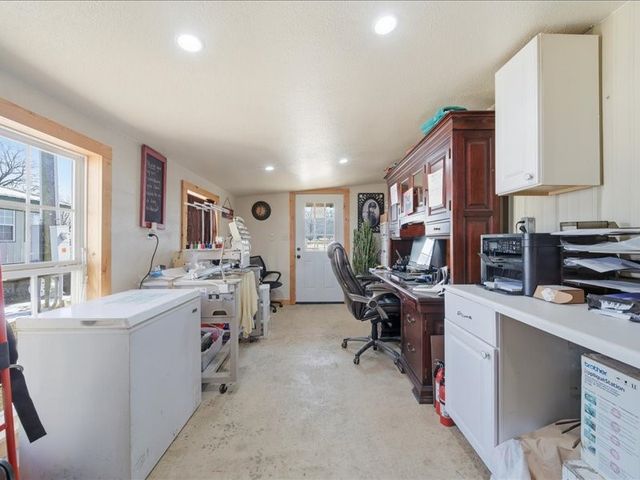 472589 E 660, Watts, OK 74964