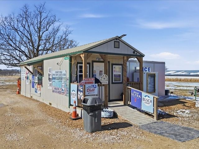 472589 E 660, Watts, OK 74964