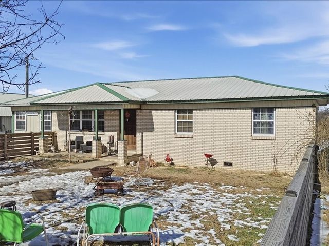 472589 E 660, Watts, OK 74964