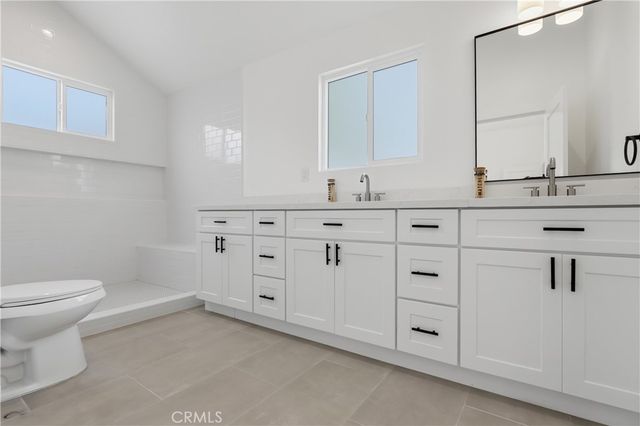 1100 E 124th, Los Angeles, CA 90059