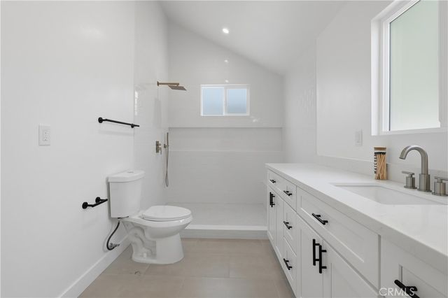 1100 E 124th, Los Angeles, CA 90059